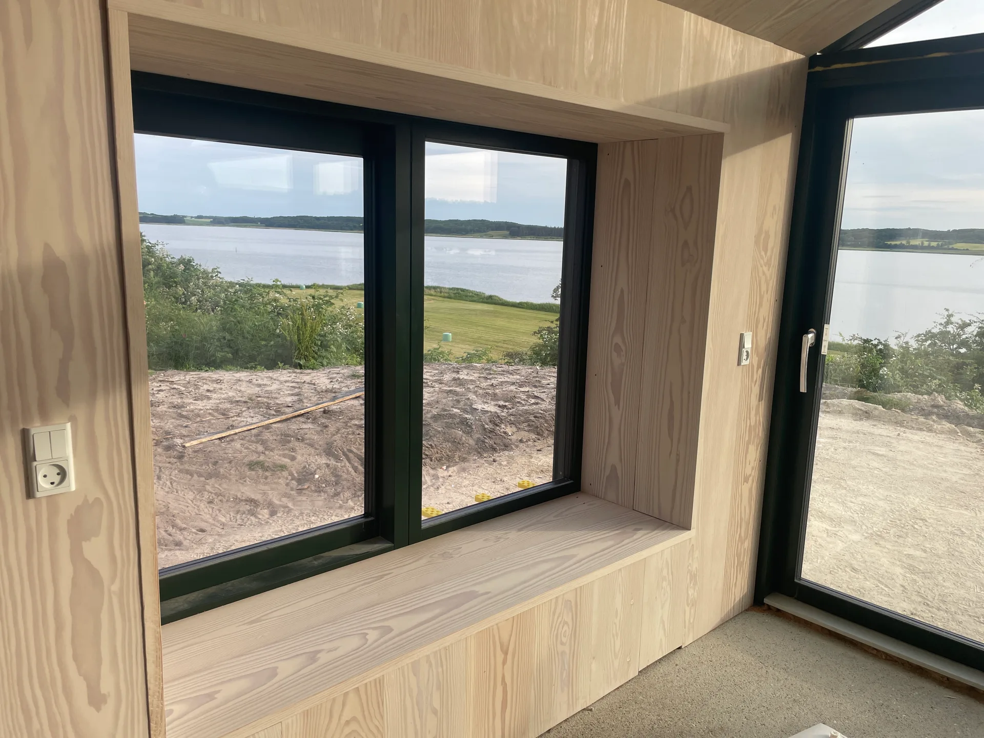 Pladsoptimering i det lille sommerhus — 5 geniale tips — Arkitekttegnestuen Yderskov